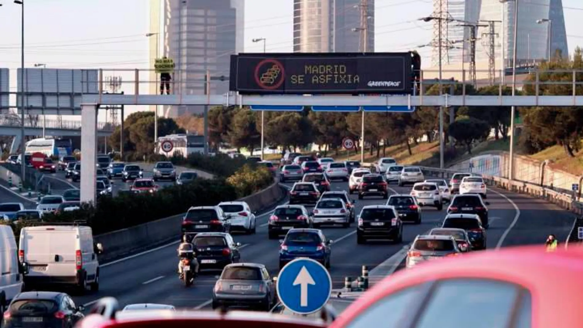 La UE sigue preocupada por el estado de la calidad del aire en Madrid y Barcelona