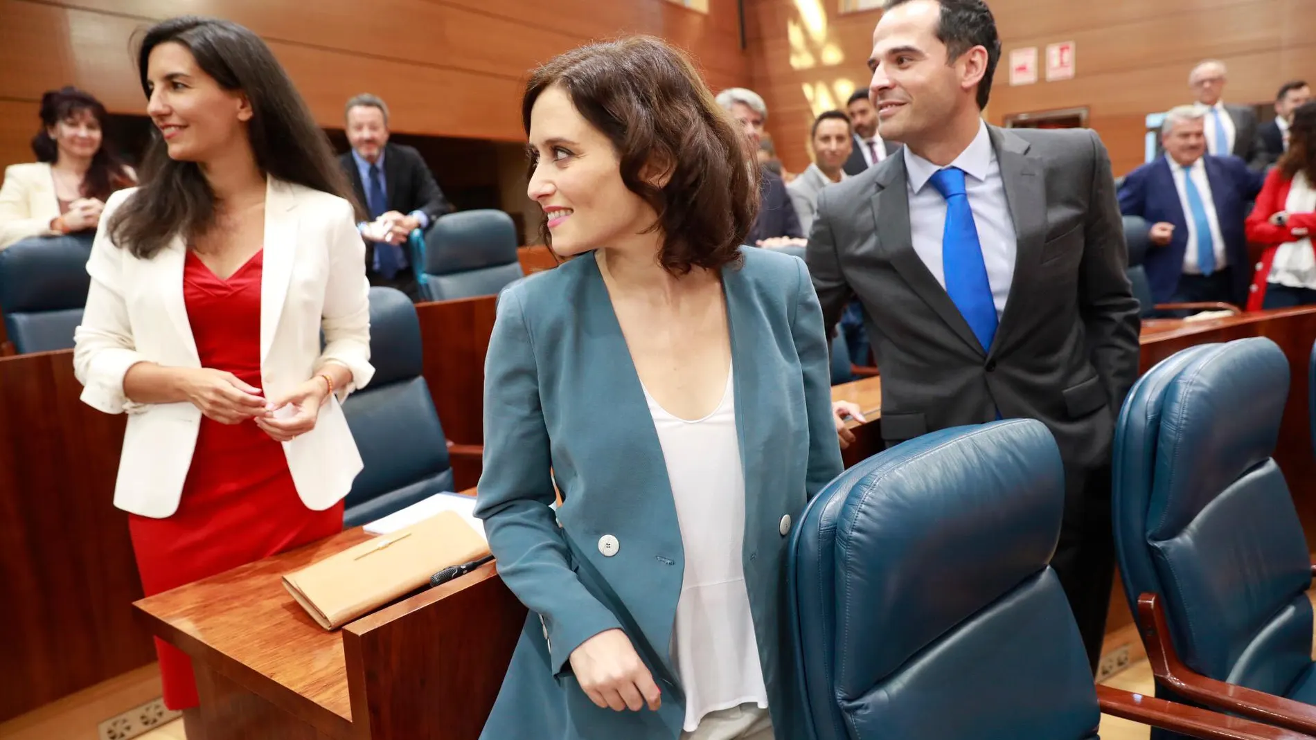 Isabel Díaz Ayuso durante su debate de investidura / Luis Díaz