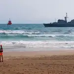 El barco frente a la playa/Ep