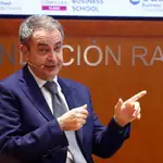  Zapatero reconoce una burbuja en las renovables durante su mandato