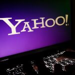Un usuario entra en Yahoo / EFE
