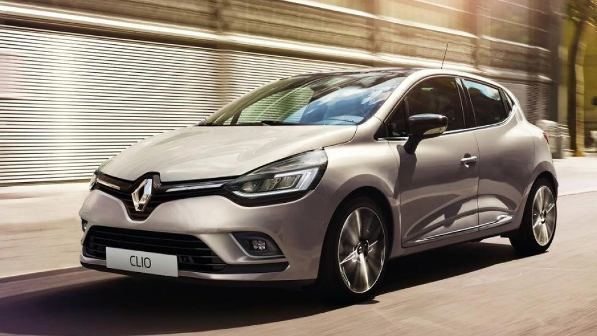 ¿Sabes cuál fue el coche más vendido en septiembre? Y no es el Dacia Sandero