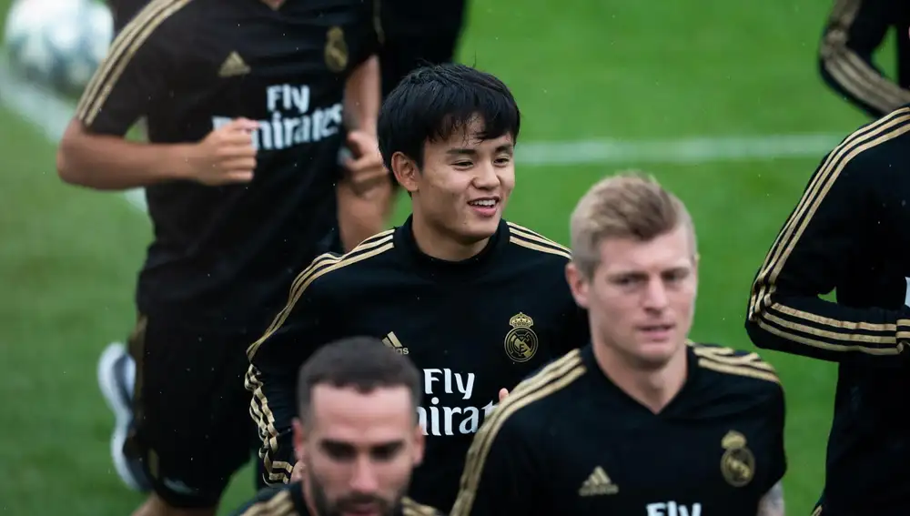 Kubo y Kroos, en un entrenamiento de pretemporada