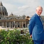 El heredero al trono británico, ayer, en el Vaticano