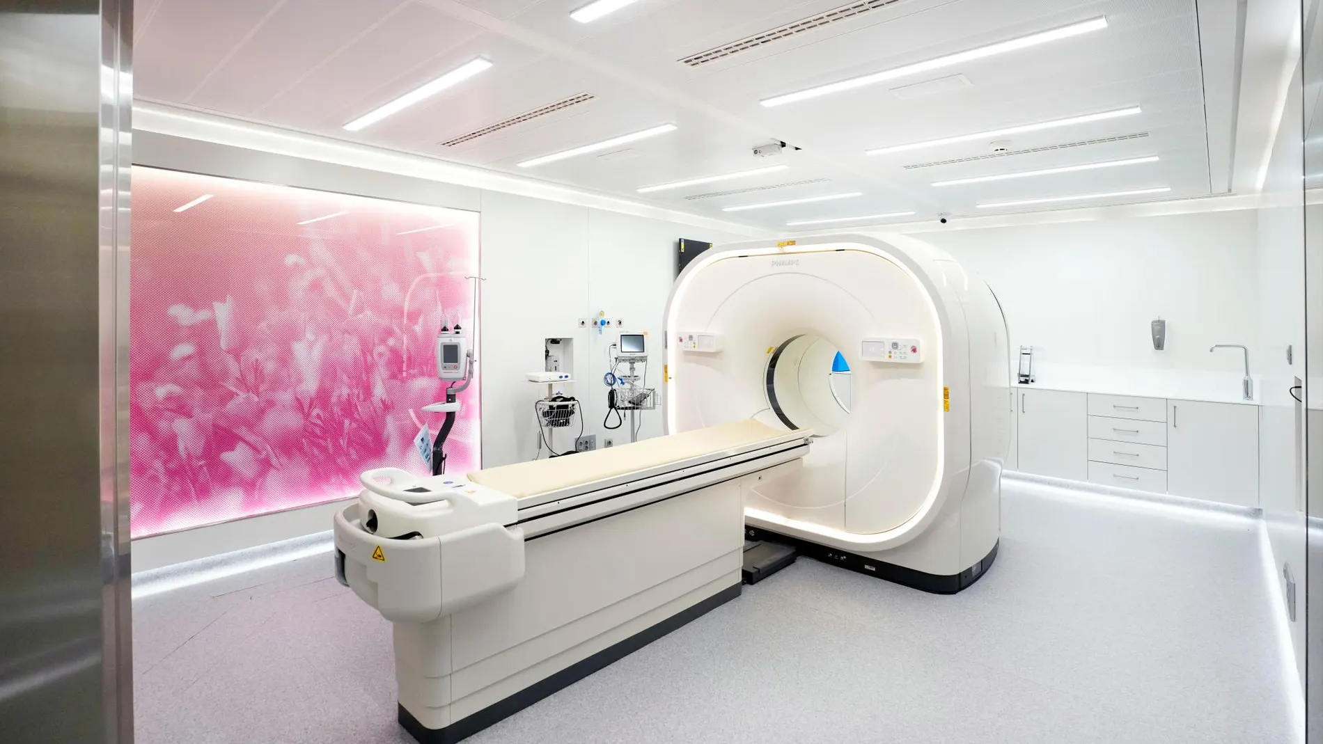 La medicina nuclear es un área fundamental en oncología que interviene entre el 80 y el 90% de los procedimientos diagnósticos que se realizan a dichos pacientes | La Razón