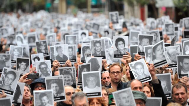 Acto conmemorativo del 25 aniversario del atentado contra la mutua judía AMIA en Buenos Aires/ EFE