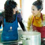 El programa forma a los migrantes a través de talleres; el último incorporado ha sido el de cocina básica
