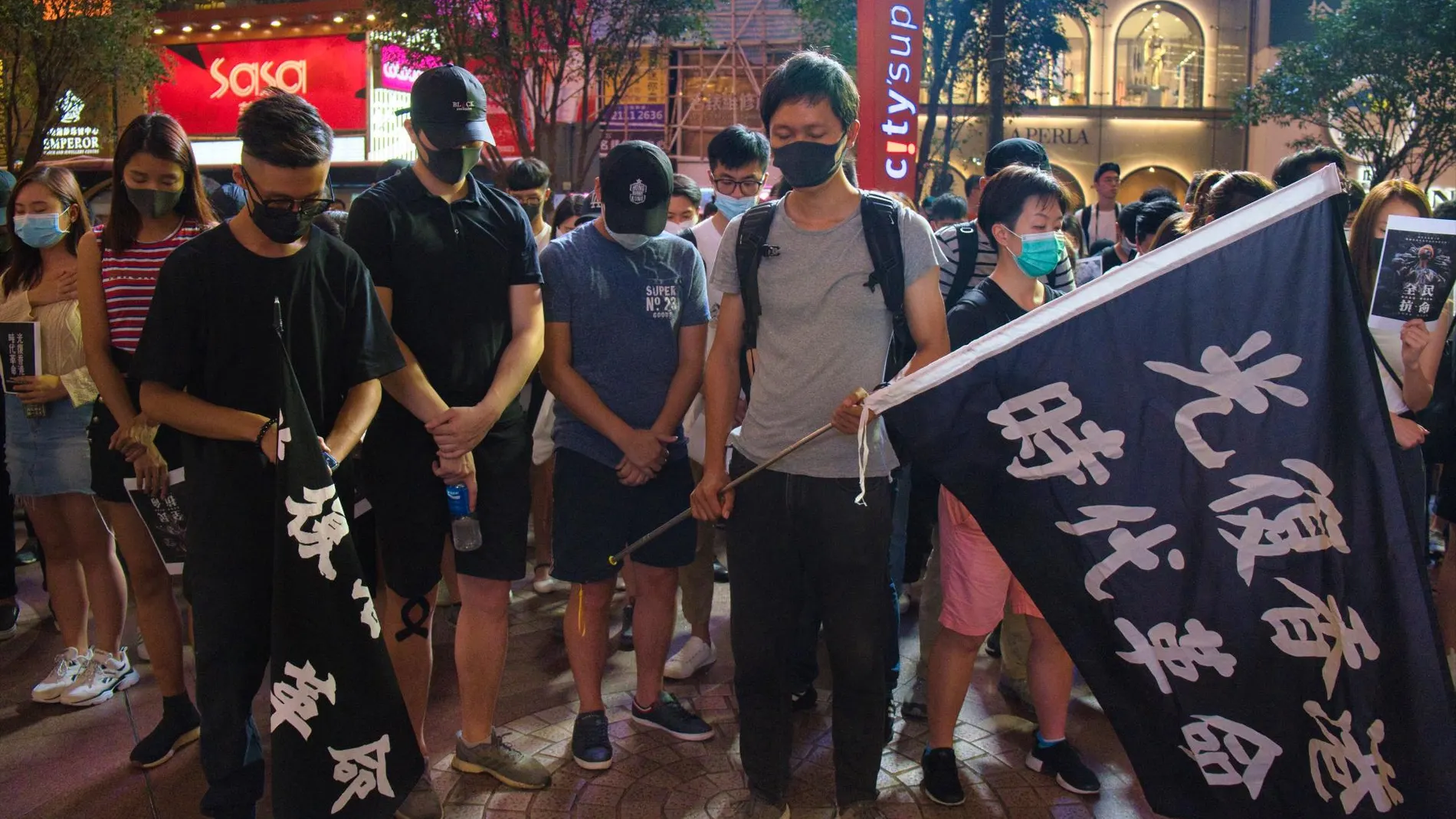 Hong Kong pretende prohibir las máscaras en las manifestaciones