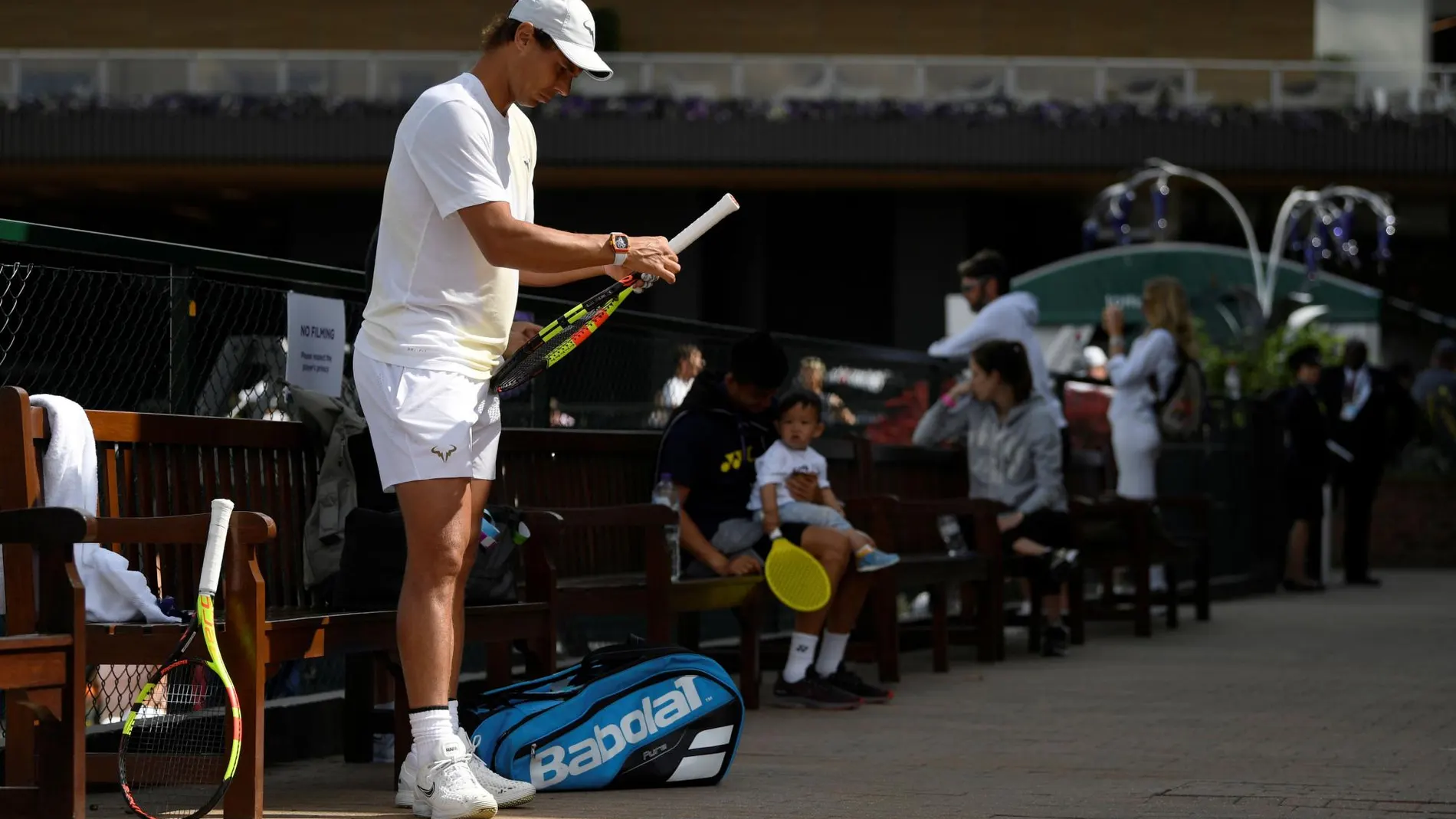 Rafael Nadal, antes de una de las sesiones de entrenamiento en Wimbledon