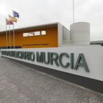 Un preso peligroso provoca un incendio en el módulo de aislamiento de Murcia II