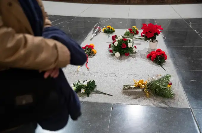 La familia Franco pide amparo al Constitucional como último intento para evitar la exhumación