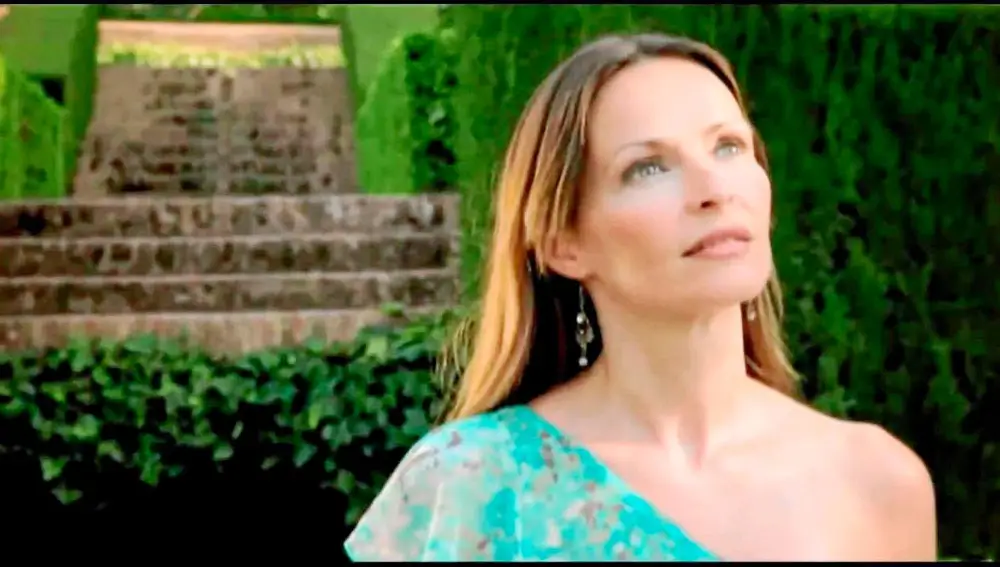La carrera en solitario de Sharon Corr comenzó en la Alhambra