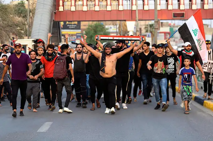 Cuarto día de protestas en Irak que han dejado cerca de medio centenar de muertos.