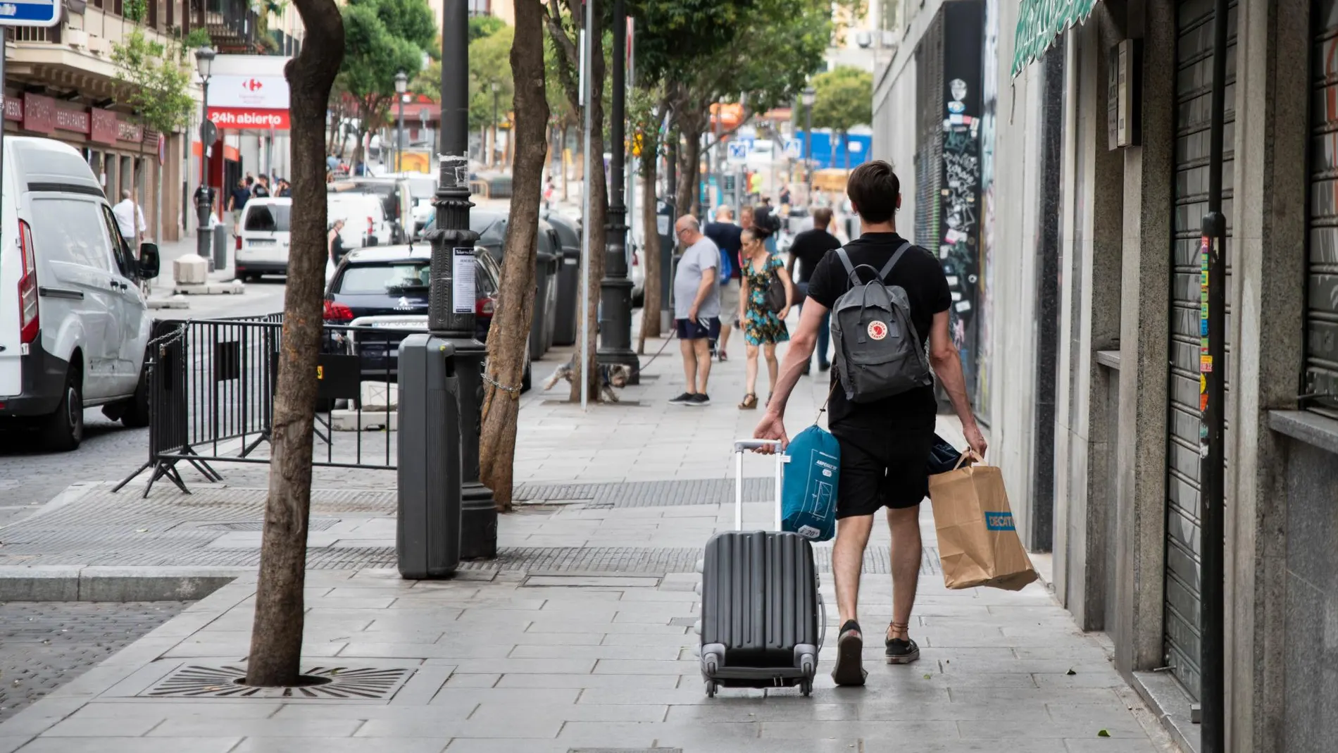 07-08-2019 Madrid. Turistas en El Barrio de Lavapies©David Jar