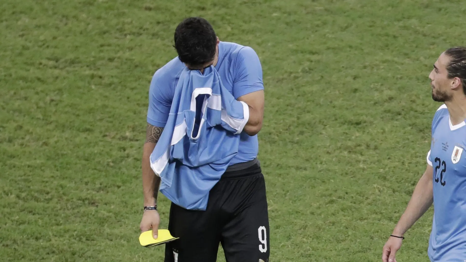 Luis Suárez falló el penalti de Uruguay