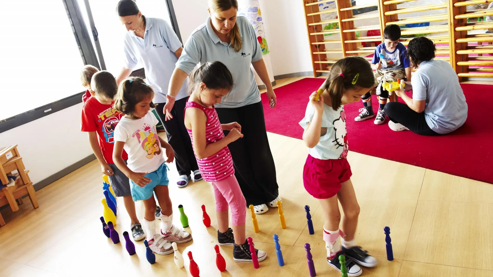 Niños beneficiarios de los proyectos sociales que lleva a cabo la Obra Social "la Caixa"/ La Razón