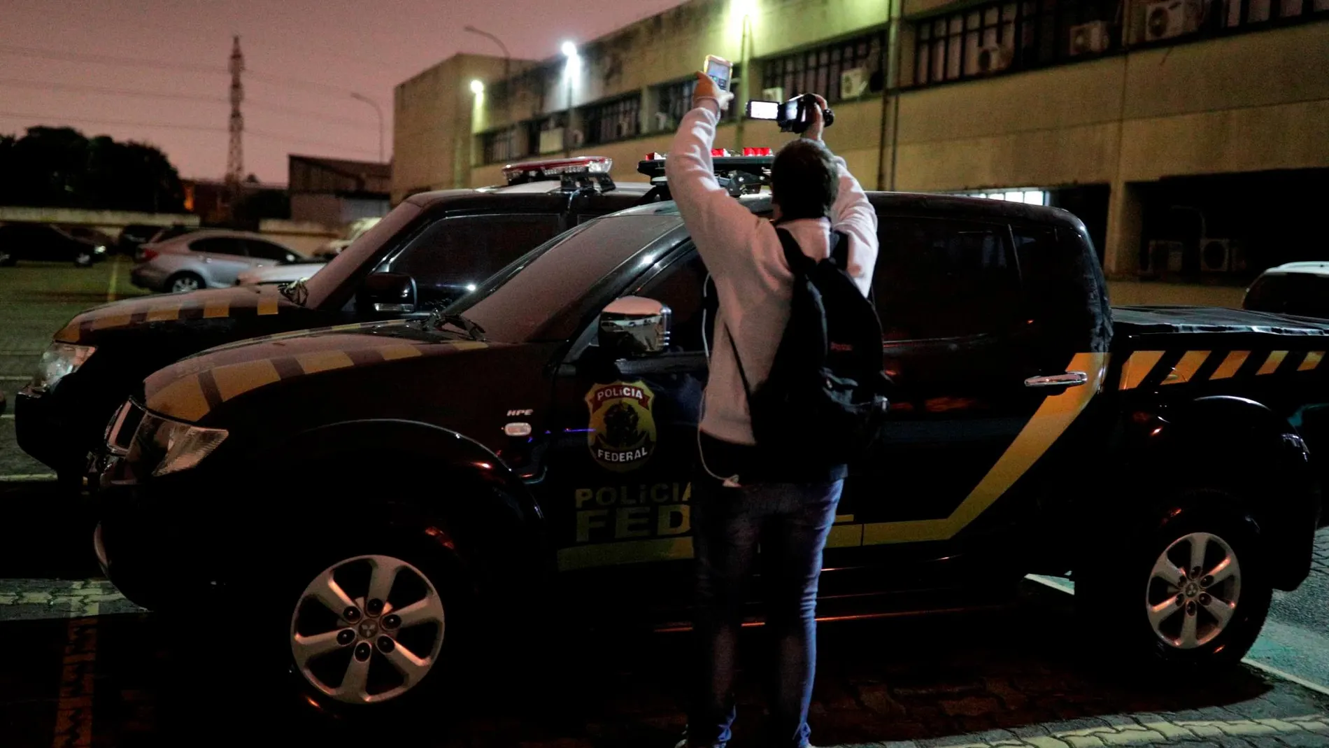 Uno de los vehículos utilizados por los atracadores. REUTERS/Nacho Doce