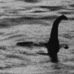 Imagen de una de las supuestas fotos del monstruo del Lago Ness