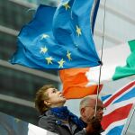 Partidarios de la permanencia en la UE se manifiestan a las puertas de la Comisión Europea en Bruselas