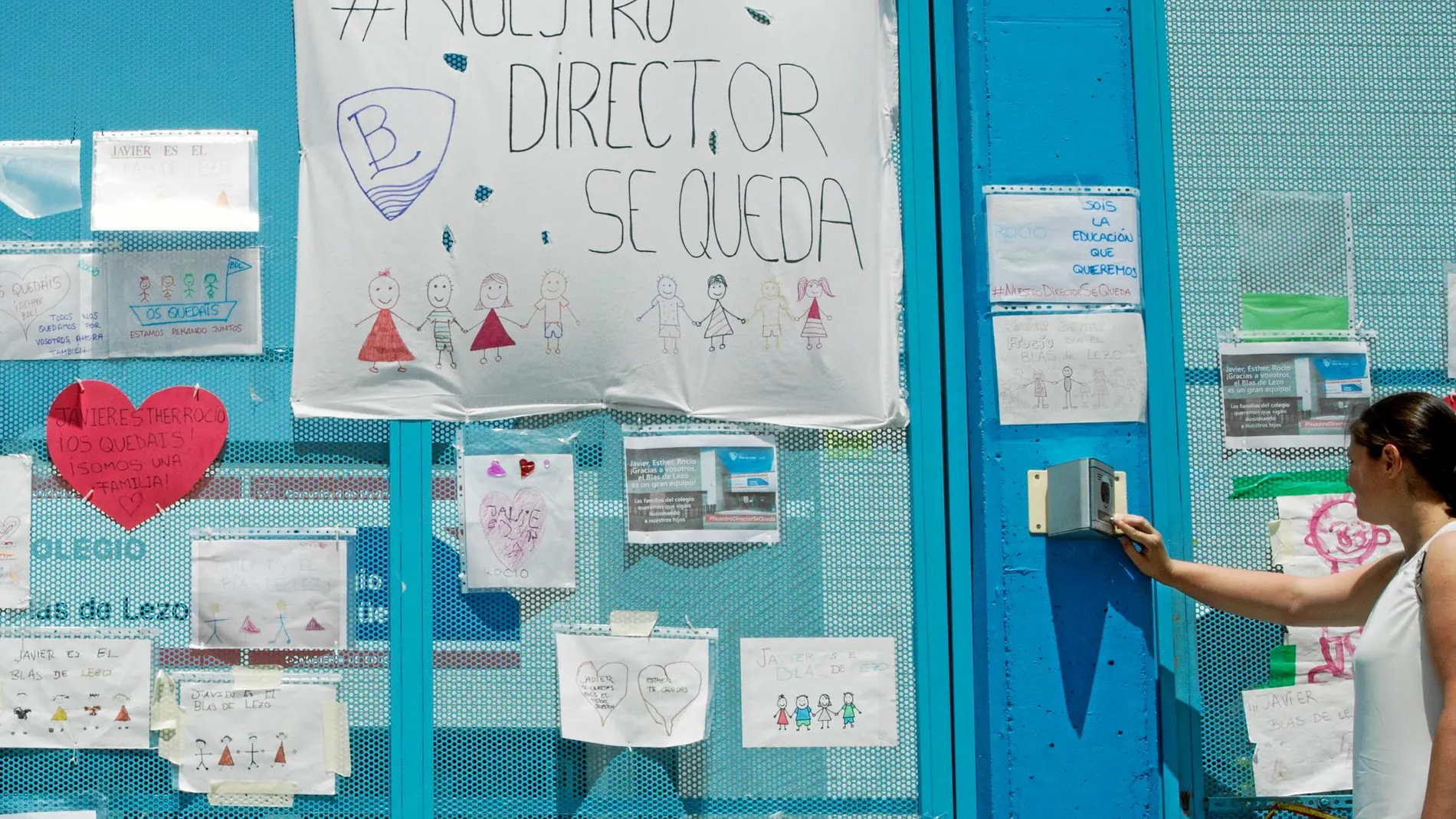 Los padres quieren que se dé un año de margen al director del colegio para ver si mejora el proyecto que suspendió. Foto: Luis Díaz