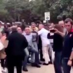 El grupo que intentaba entrar en la basílica gritaba "libertad de culto"/Antena ·