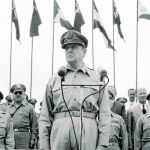 Douglas McArthur es el militar más condecorado de la historia de Estados Unidos y un curioso personaje