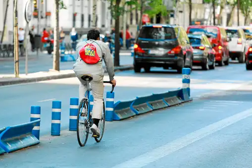 El Ayuntamiento de Madrid estudia el carril-bici de Castellana y quitar el de bulevares