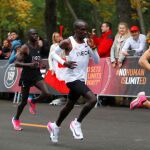 Eliud Kipchoge, en el reto que le permitió bajar de dos horas en maratón