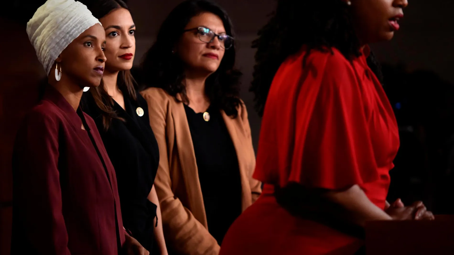 Ayanna Pressley, Ilhan Omar, Alexandria Ocasio-Cortez y Rashida Tlaib (de izquierda a derecha), en la rueda de prensa ofrecida en el Capitolio