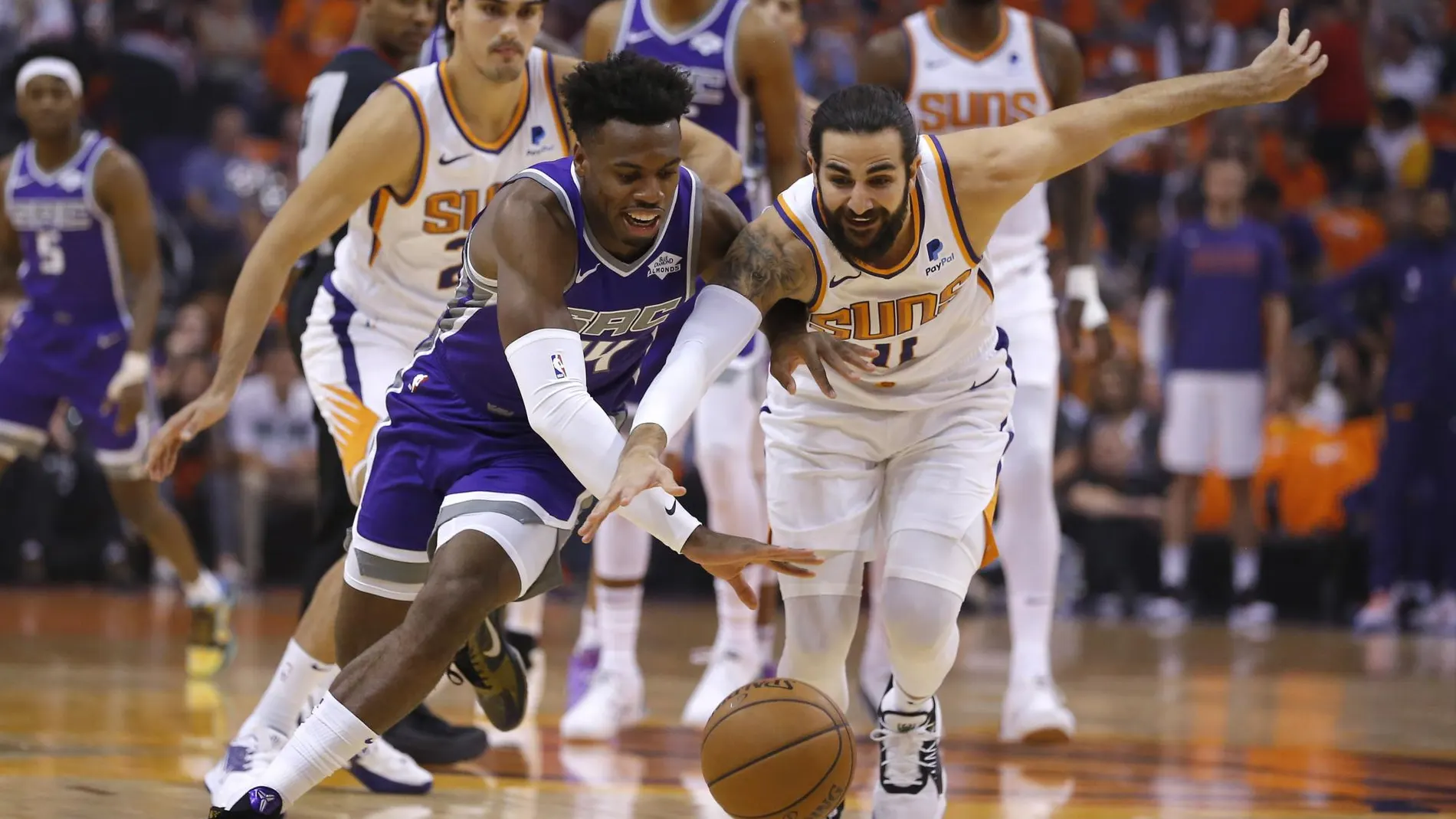 La defensa de Ricky Rubio fue decisiva en la victoria de los Suns