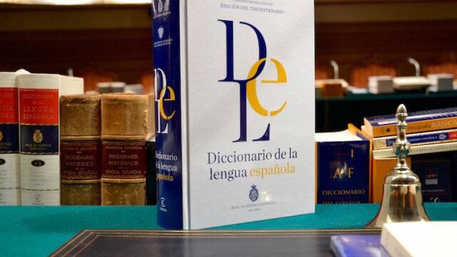 Diccionario de la lengua española