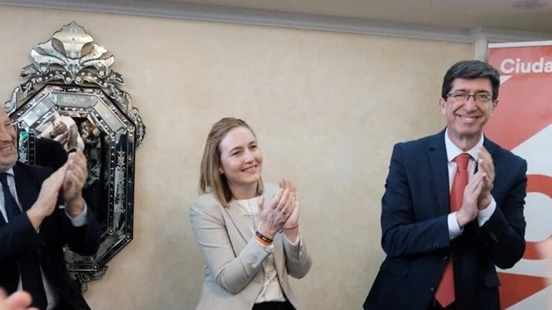 A la derecha, el vicepresidente de la Junta, Juan Marín / Foto: Ep