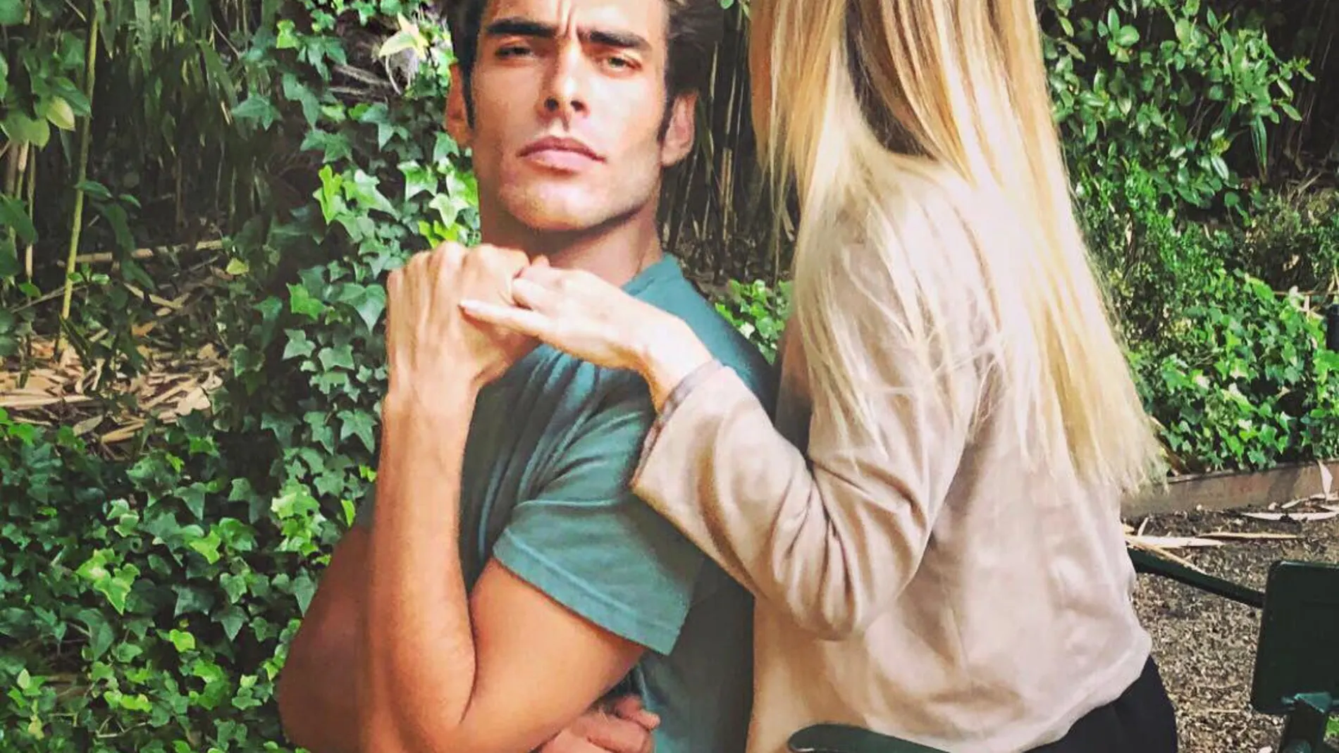 La ducha de La Vecina Rubia y Jon Kortajarena que ha revolucionado Instagram