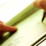 La firma de hipotecas se desploma a mínimos de tres años