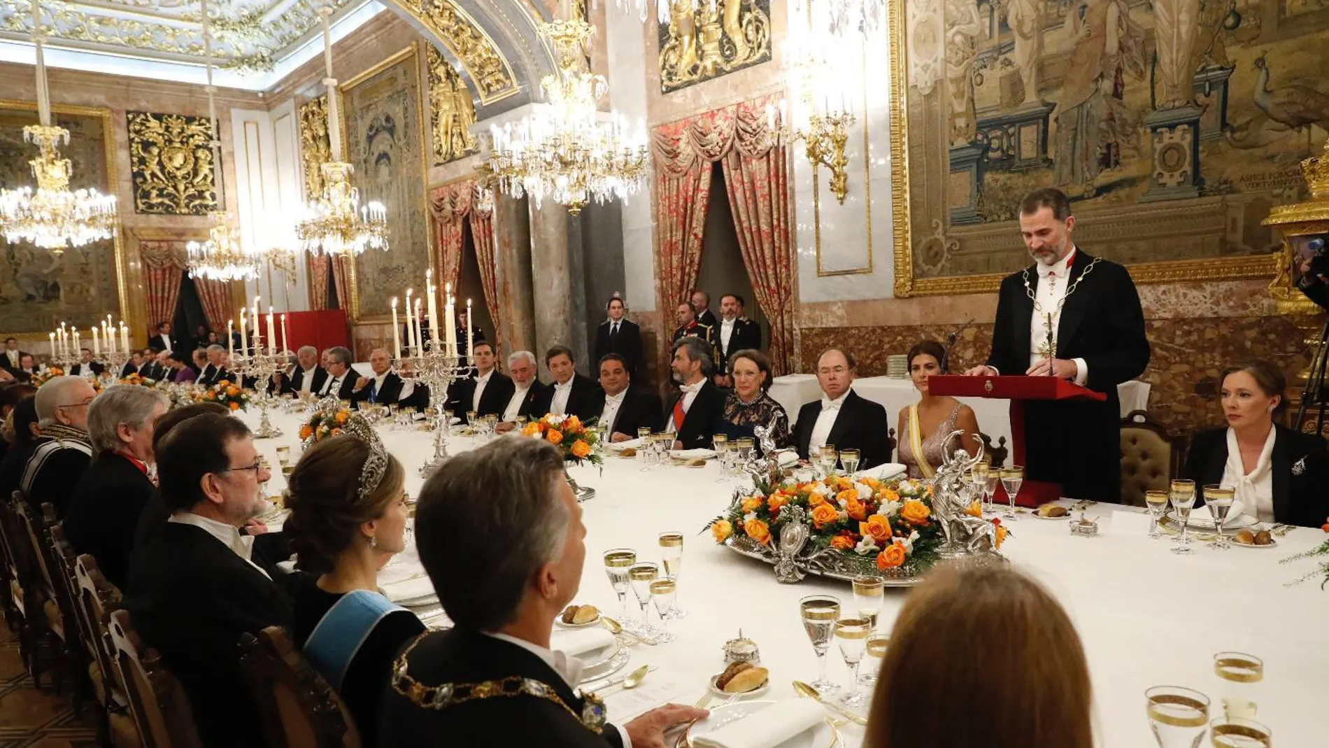 Olivia Coleman, Wiston Churchill y los robos en el Palacio Real