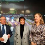 La delegada del Gobierno en Castilla y León, Mercedes Martín, y la coordinadora de la DGT en Castilla y León, Inmaculada Matías (D), presentan la operación especial de la Dirección General de Tráfico con motivo de la celebración de la festividad de Todos los Santos. Junto a ellas, el subdelegado del Gobierno en Valladolid, Emilio Álvarez
