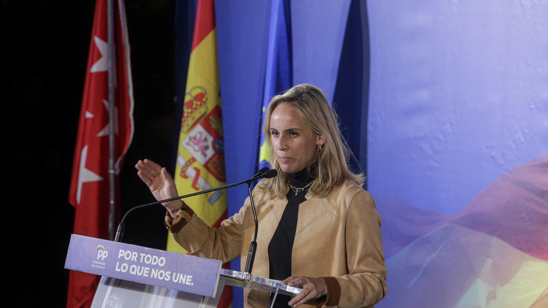 Almeida interviene en un mitin en Madrid