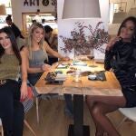 Oriana González Marzoli (@orianagonzalezmarzoli). Liz Emiliano (@lizzzev). Yasmina Quejigo (@yasminaquejigo)