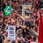 Lula, a su salida de la carcel.