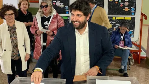 López Miras espera que el Gobierno que se conforme escuche las reivindicaciones de la Región