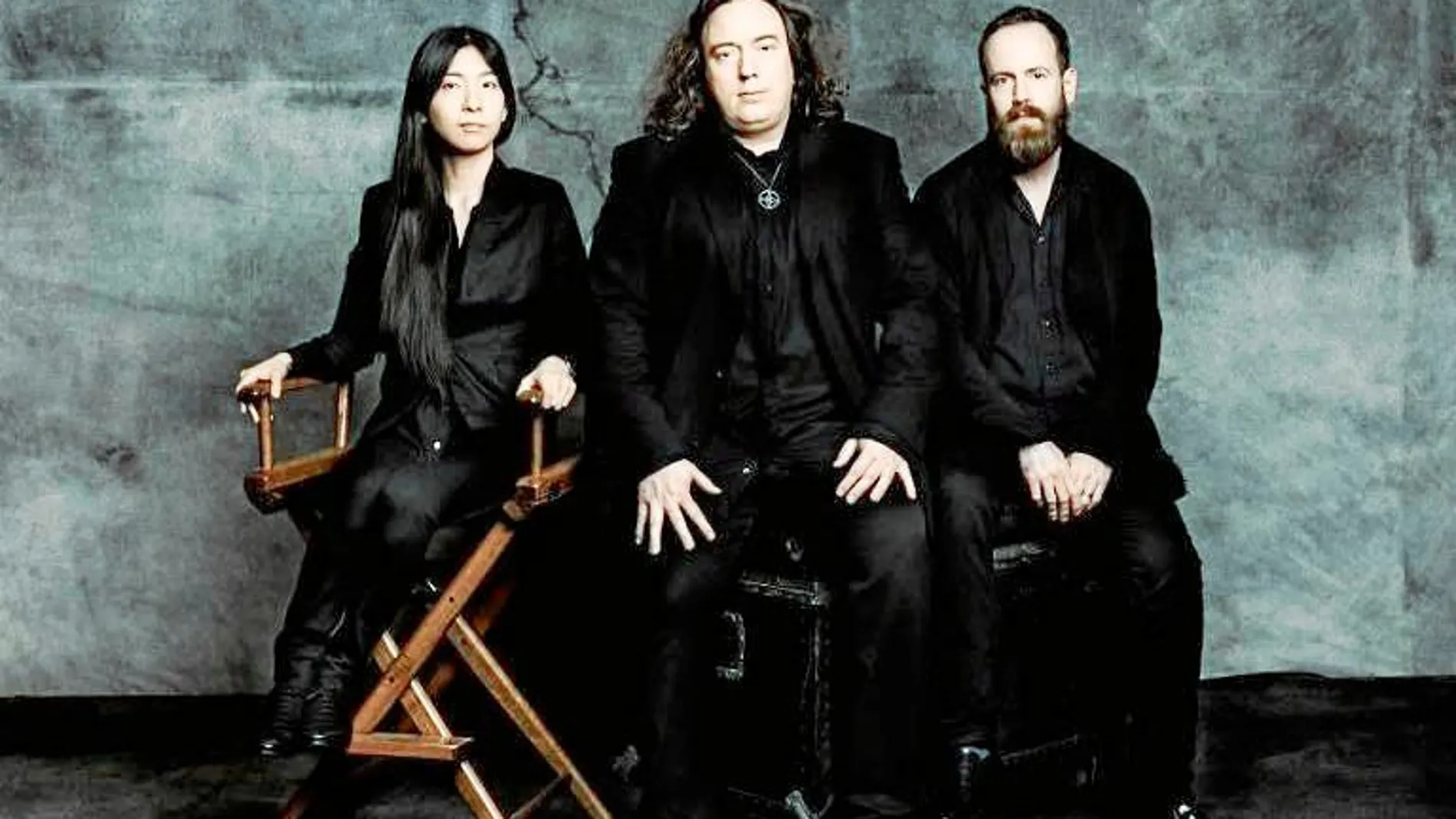 Los miembros del grupo (ninguno original) son Thorsten Quaeschning, Hoshiko Yamane, y Ulrich Schnauss