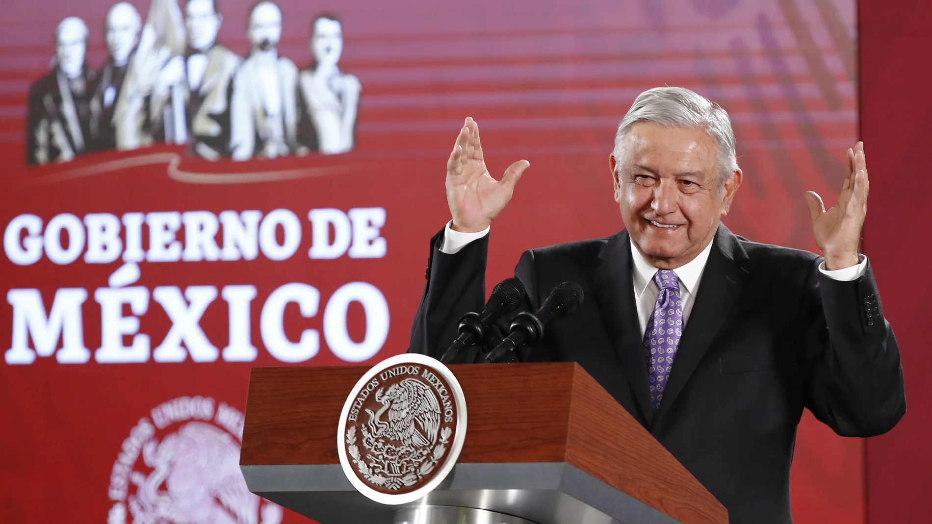 López Obrador cumple 66 años recordando a sus héroes y a Ana Belén