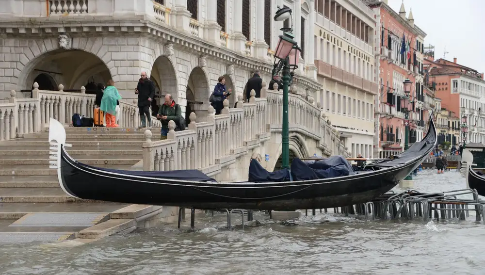 El ochenta por ciento de la ciudad de Venecia está bajo el agua