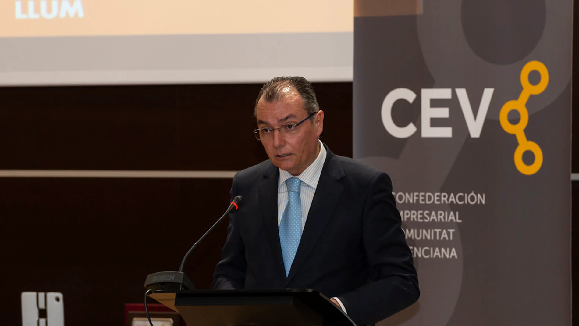 El presidente de la Confederación Empresarial de la Comunitat Valenciana (CEV), Salvador Navarro