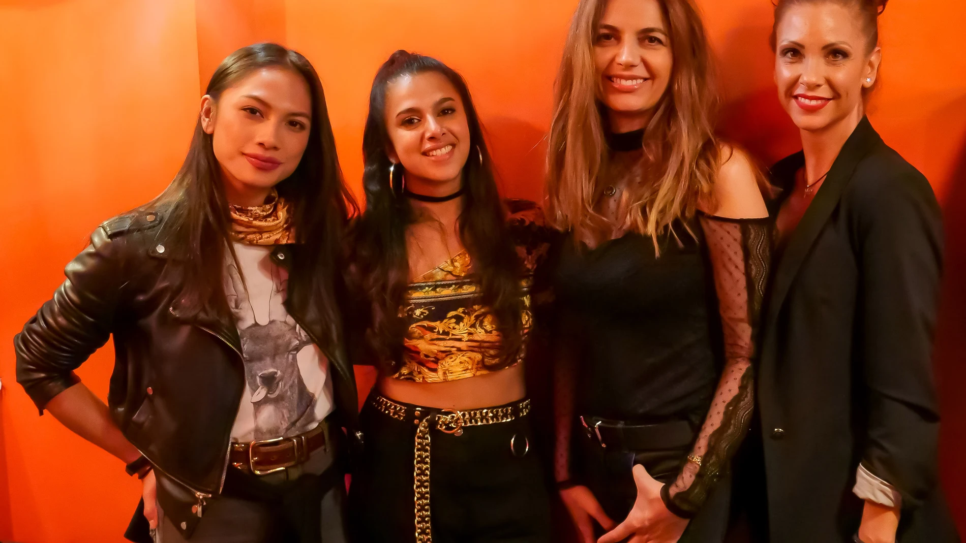 Alexandra Masankay, Tracy De Sá, Raquel Guerrero y Nasrin Zhiyan.