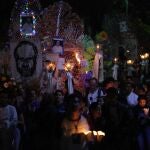 Miles de salvadoreños conmemoraron el pasado año en San Salvador el 30 aniversario del asesinato de los seis jesuitas en la UCLA