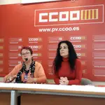 Soledad Fernández y Ana Garcia de CCOO durante la rueda de prensa