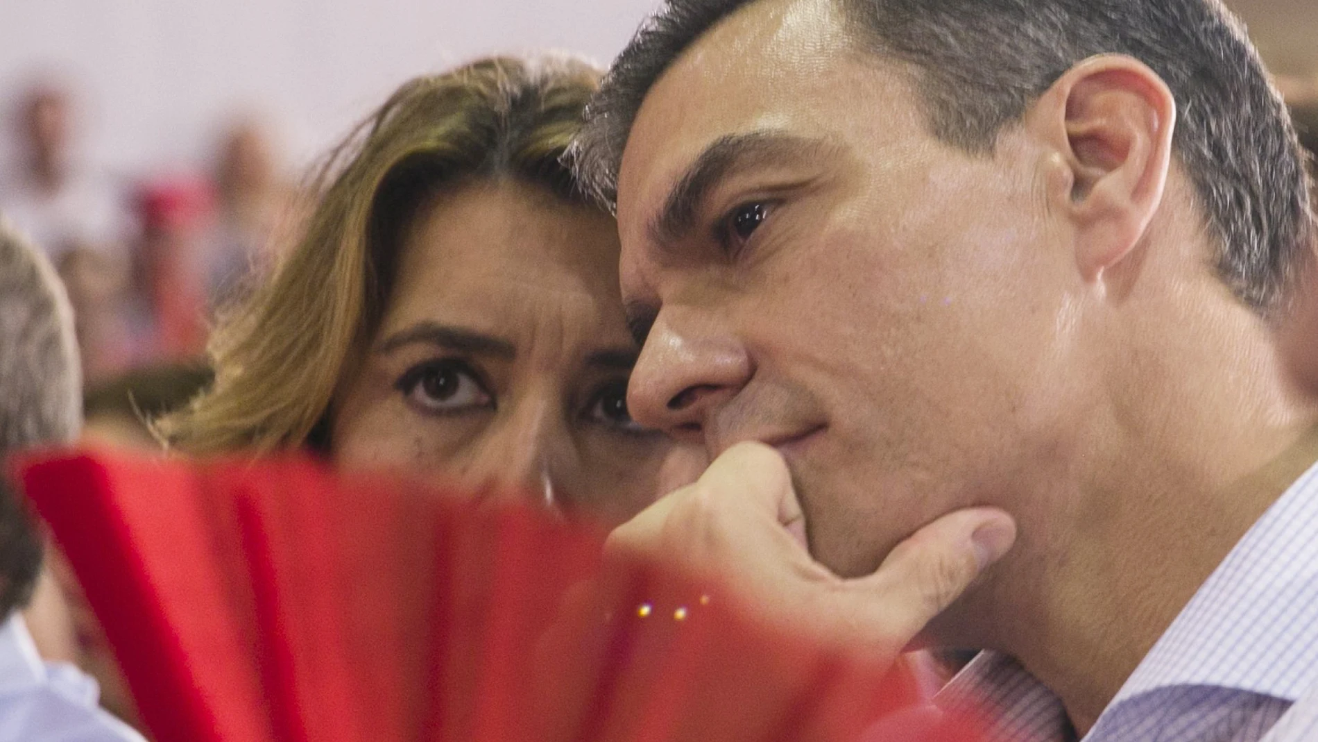 Pedro Sánchez y Susana Díaz durante un mitin del 10-N