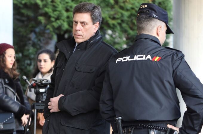 El padre de Diana Quer, Juan Carlos Quer, durante el juicio por el asesinato de su hija Diana, el pasado noviembre.