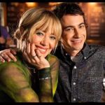 Hilary Duff (Lizzie) y Adam Lamberg (Gordon)